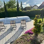 Tuende Nene Apartment