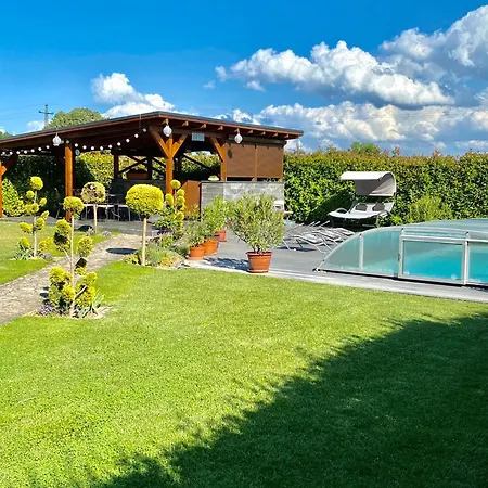 Tuende Nene Apartment Zanka